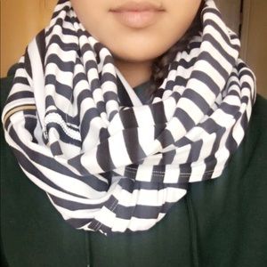 Lululemon Scarf